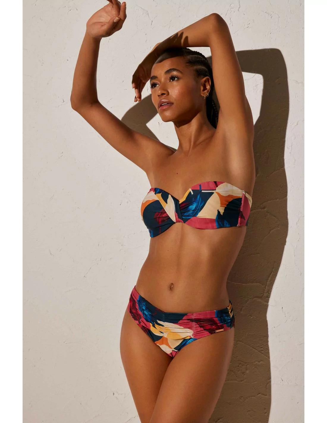 Bikini Bandeau modelo “82345” Copa D de la marca Ysabel Mora